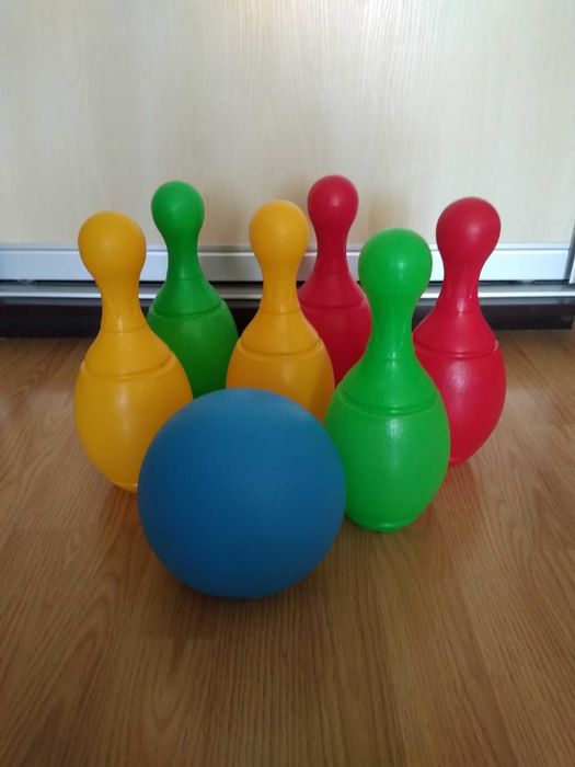 Детский боулинг для малыша 6 кеглей и мячик