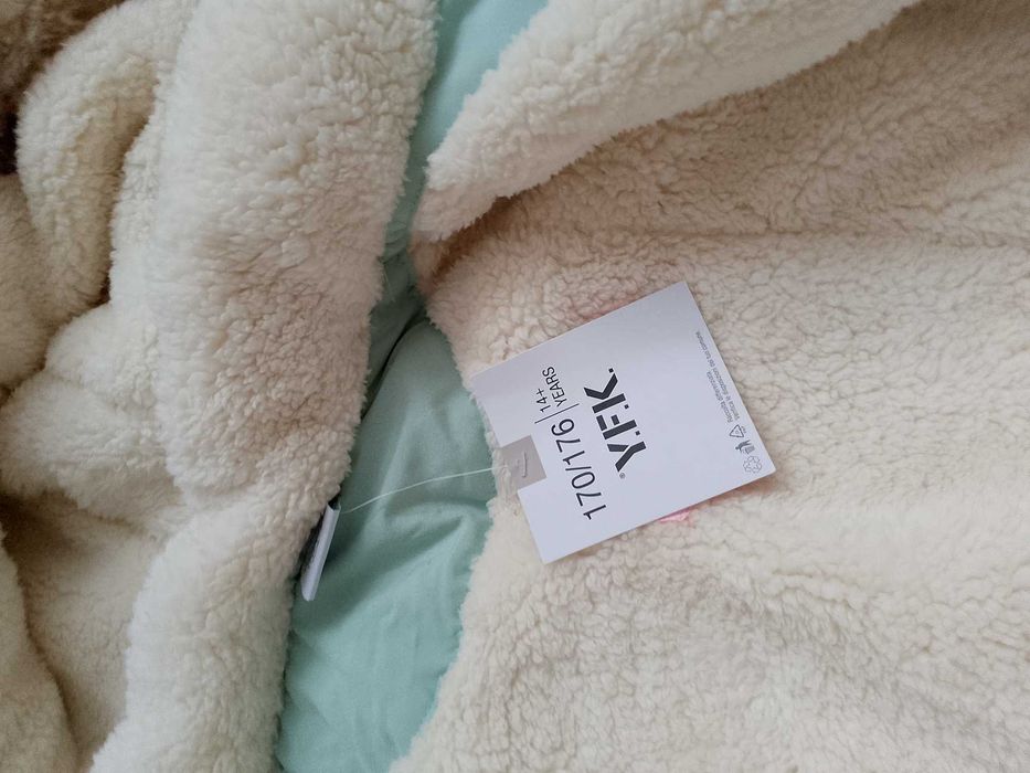 Nowa kurtka zimowa dziewczęca 170/176