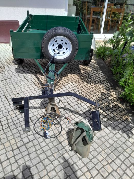 Atrelado para vários fins