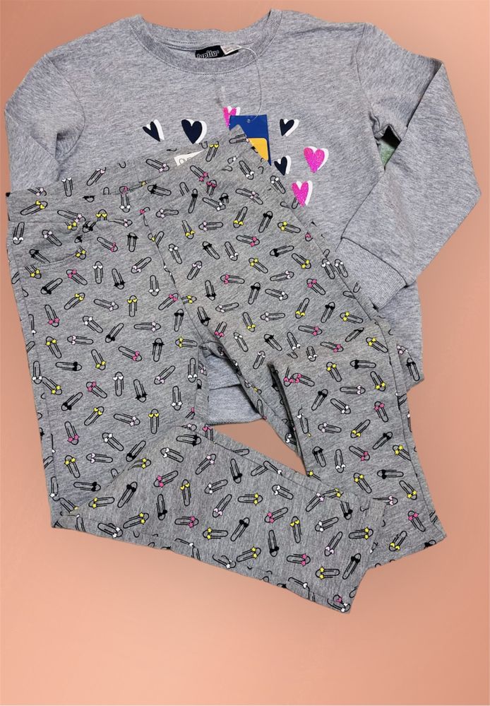 Одяг для дівчинки на 110-116, фирм OVS,Primark