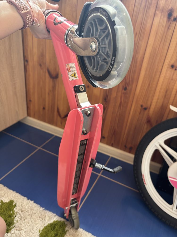 Самокат Globber Flow Element Lights Pink