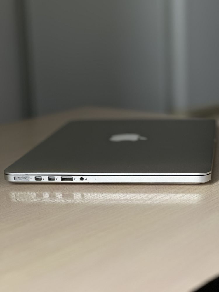 Продам MacBook Pro 13 недорого