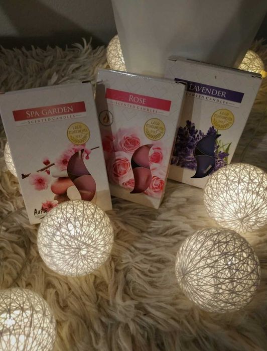 Zestaw świec zapachowych i tealightów
