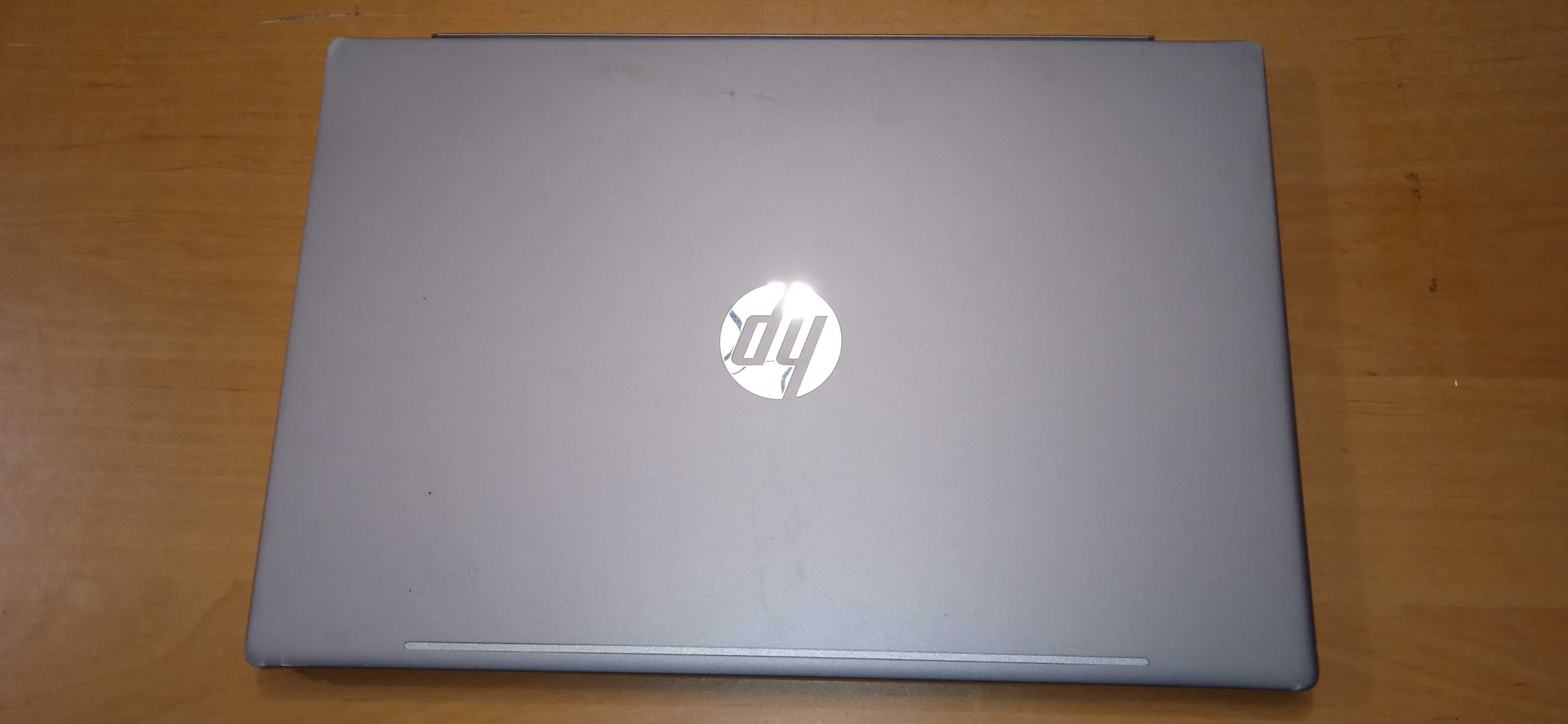 Ноутбук HP Pavilion 15-cw1001ua (7KD45EA) не включається