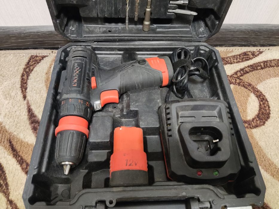 Аккумуляторная дрель-шуруповерт Dnipro-M CD-12QX