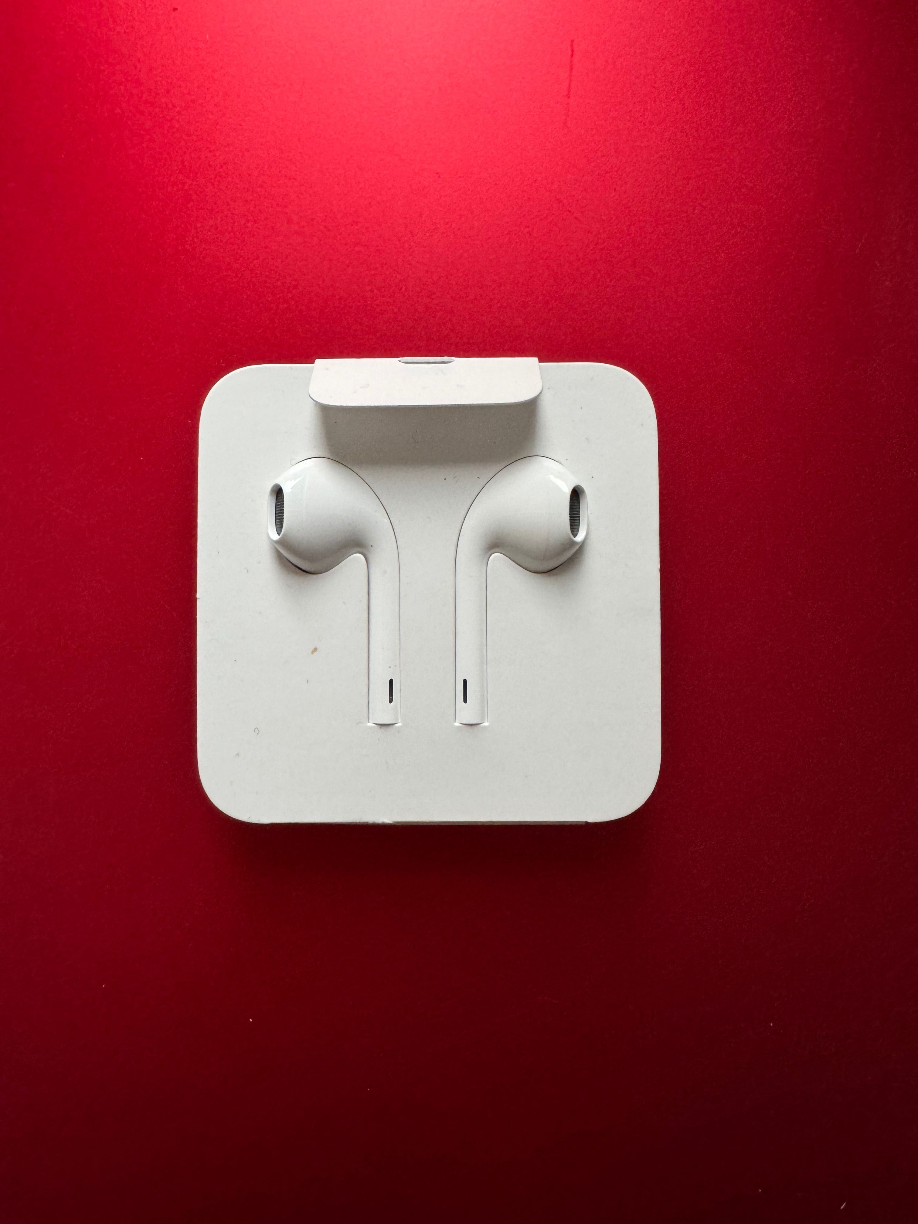 Sprzedam słuchawki przewodowe douszne Apple NOWE ORYGINALNE