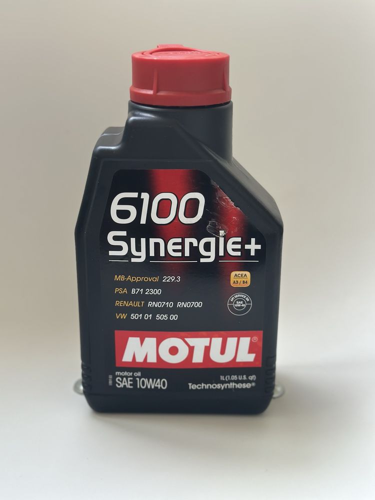 Моторное масло MOTUL 6100 Synergie+ 10W-40 839411 1л