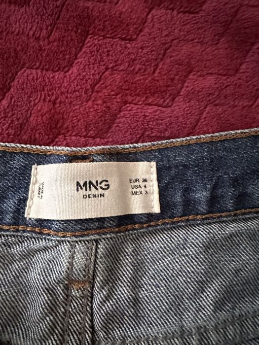 Джинсові шорти.