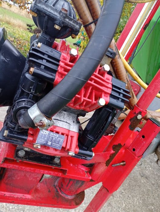 Opryskiwacz Pronar 1850l lance  15 -18m Bardzki Bury Unia krukowiak