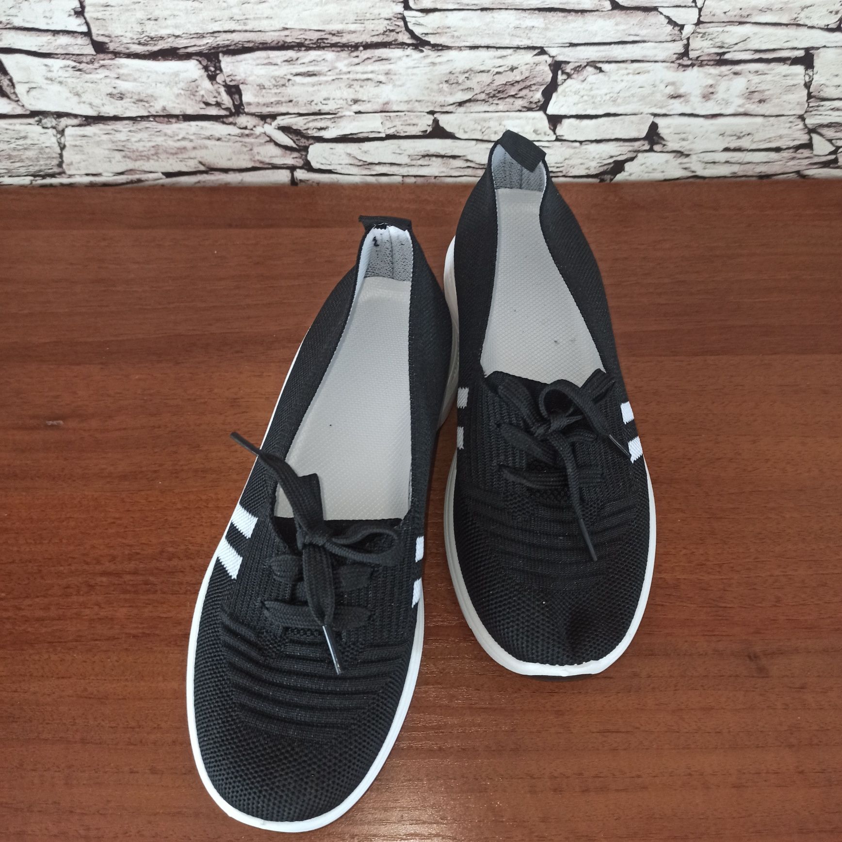 Trampki  na lato r.36