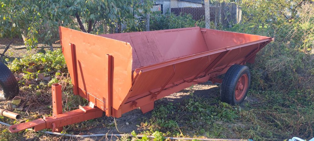 Причіп тракторний