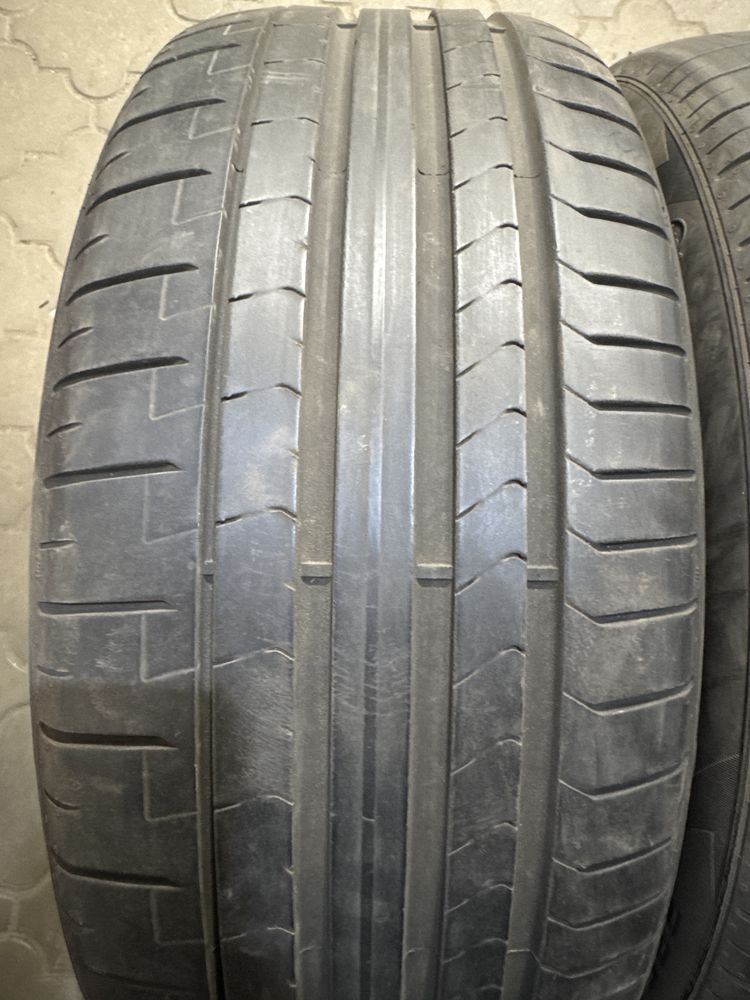 Шины б.у 235 50 R19 Pirelli PZero PZ4 MO1 99Y 2 шт