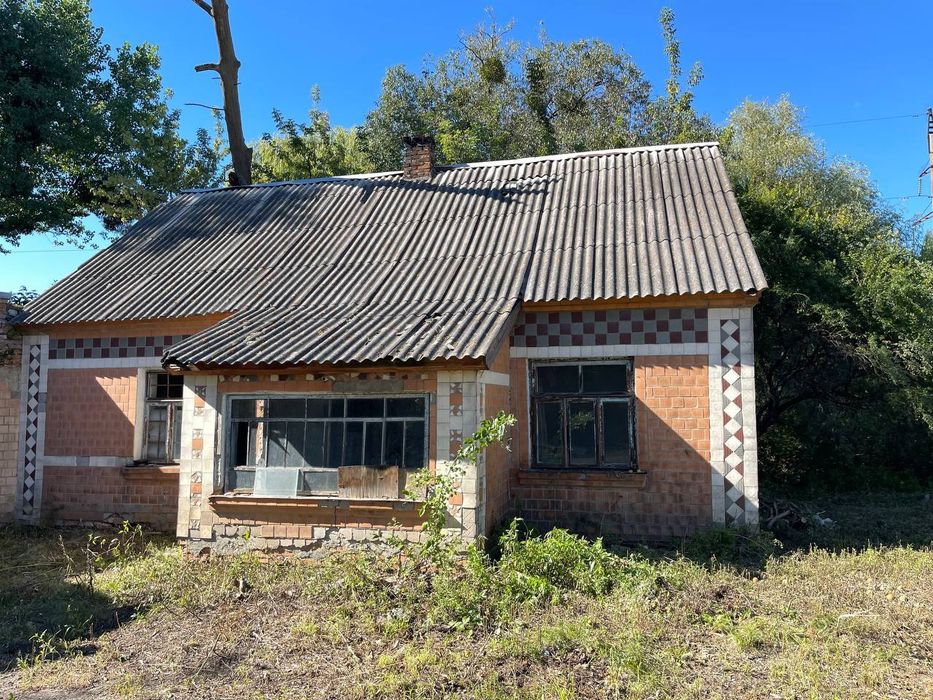 Продаються нежитлові приміщення! Промислова зона! Над дорогою! Млинів!