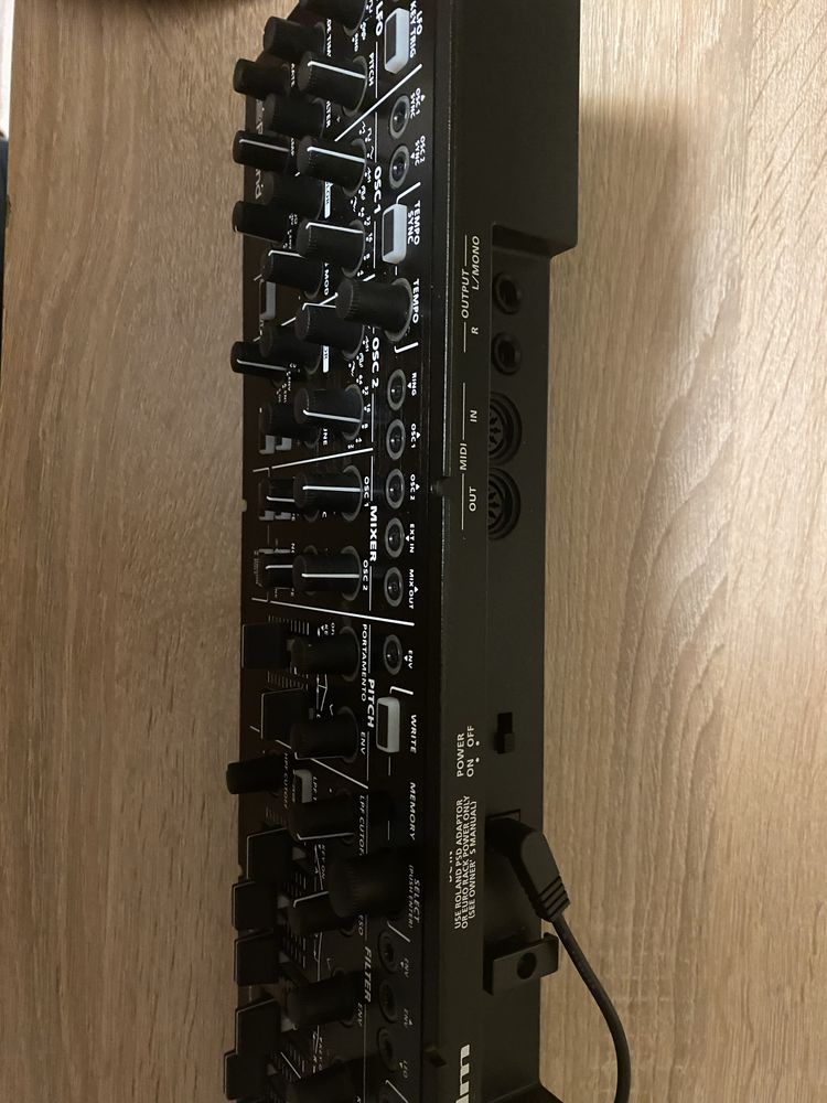 Roland Aira System 1-M 1m syntezator eurorack moduł syntezator POLECAM