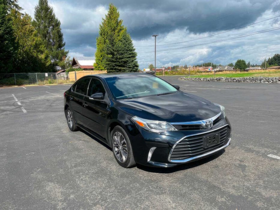 Toyota Avalon XLE Premium      2016