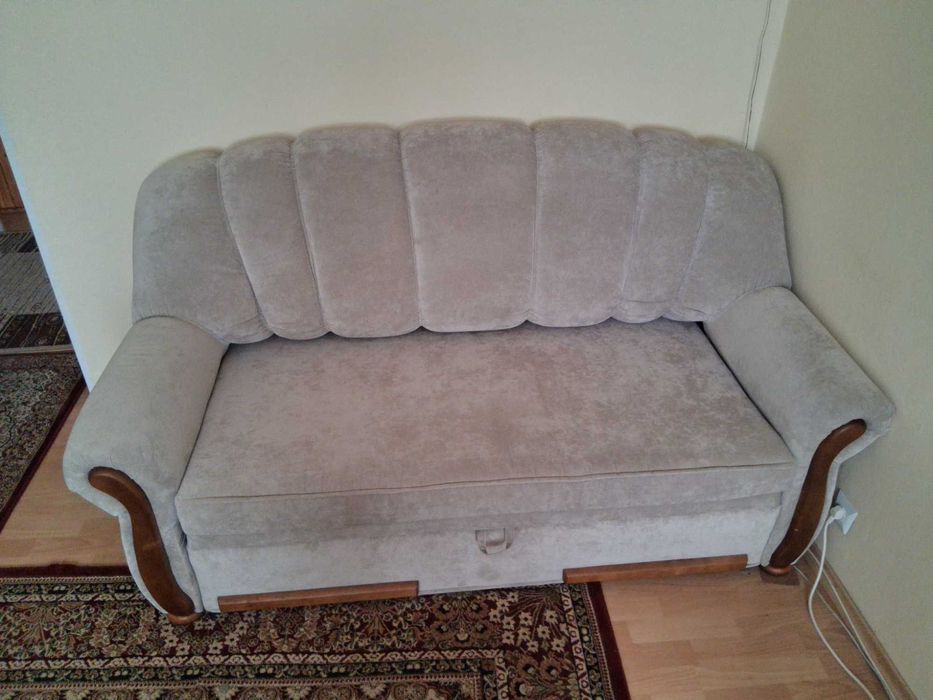 Sofa dwuosobowa rozkładana do spania
