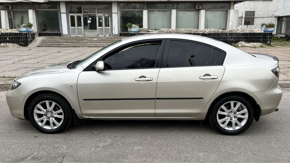 Mazda 3 bk 2006 року