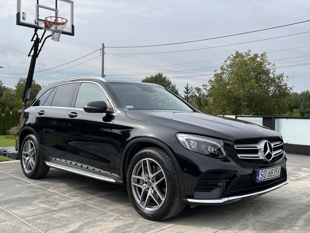 Wypożyczalnia samochodów - wynajem MERCEDES GLC