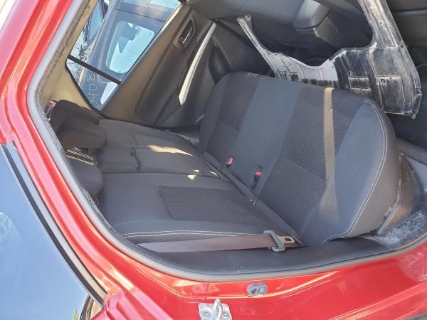 Conjunto de bancos SUZUKI SX4 S-Cross (JY)