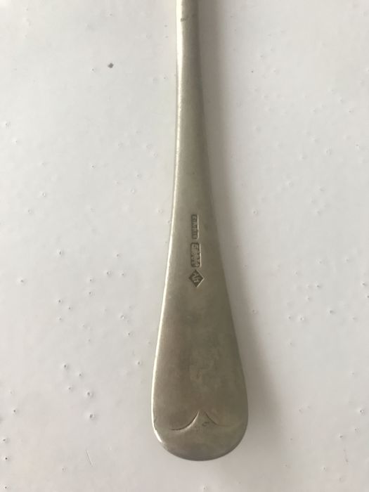 Talheres banhados a prata