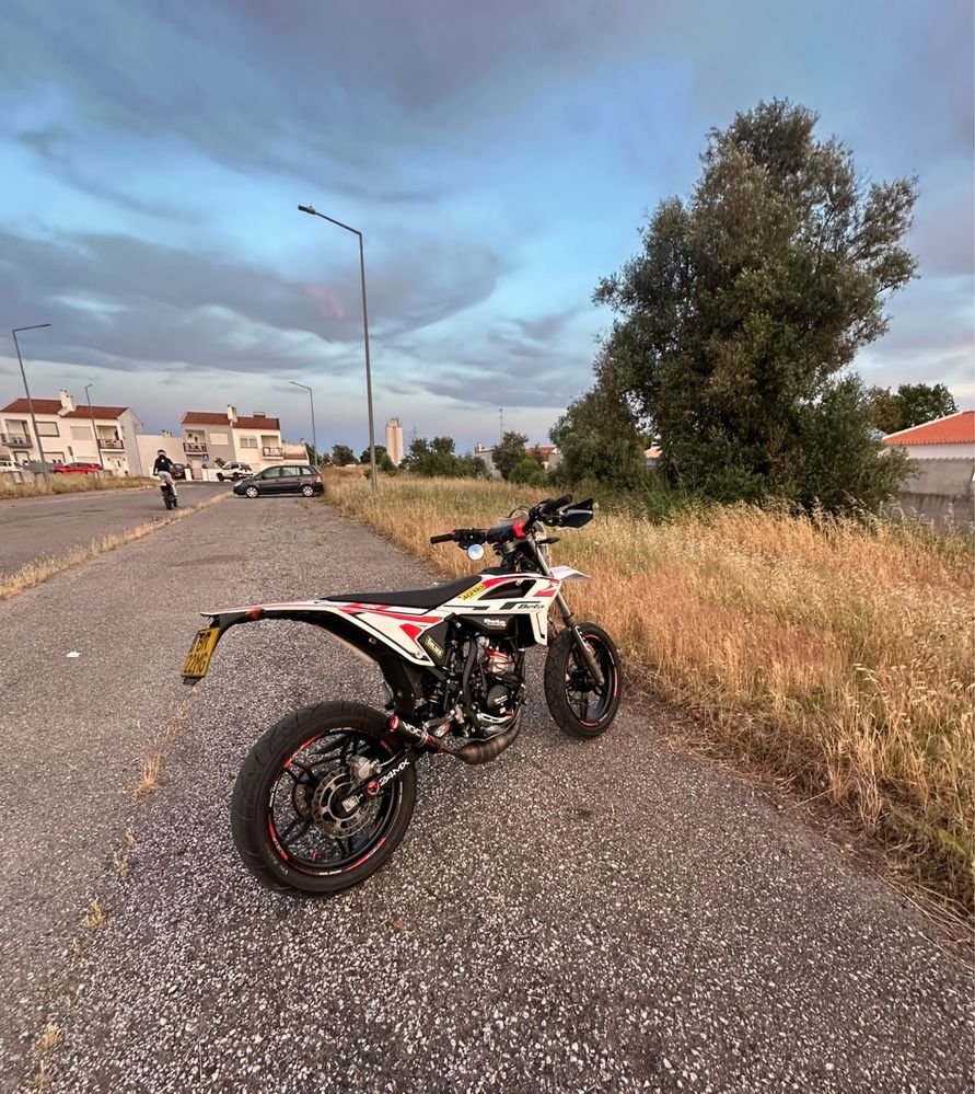 Beta rr80 supermotard