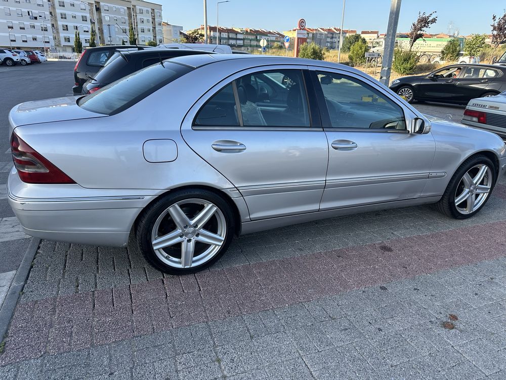 Mercedes c220 automatico w203