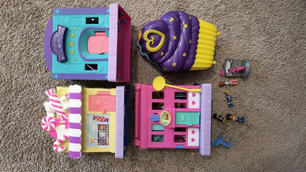 Polly Pocket 4 małe domki