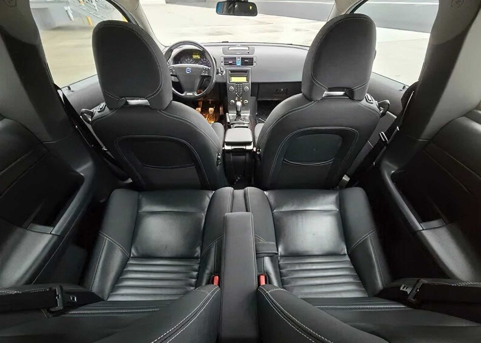 Volvo C30 R-Design      2013