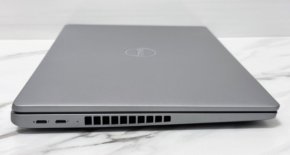 Dell Latitude 5550 15.6"FHD IPS|Intel Ultra 5 135U|16GB|256SSD|АКБ 0%