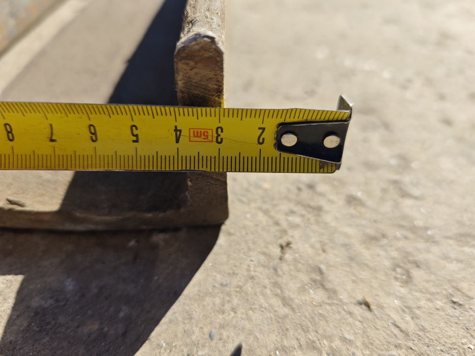 Кутники 100*70*10 мм