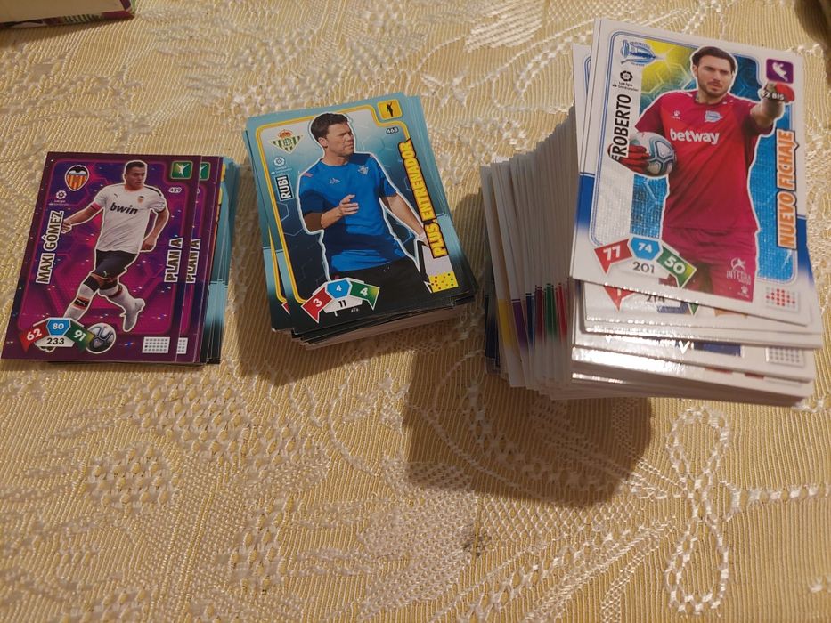 Lote 117 cards Liga espanhola santander 19/20(cards)