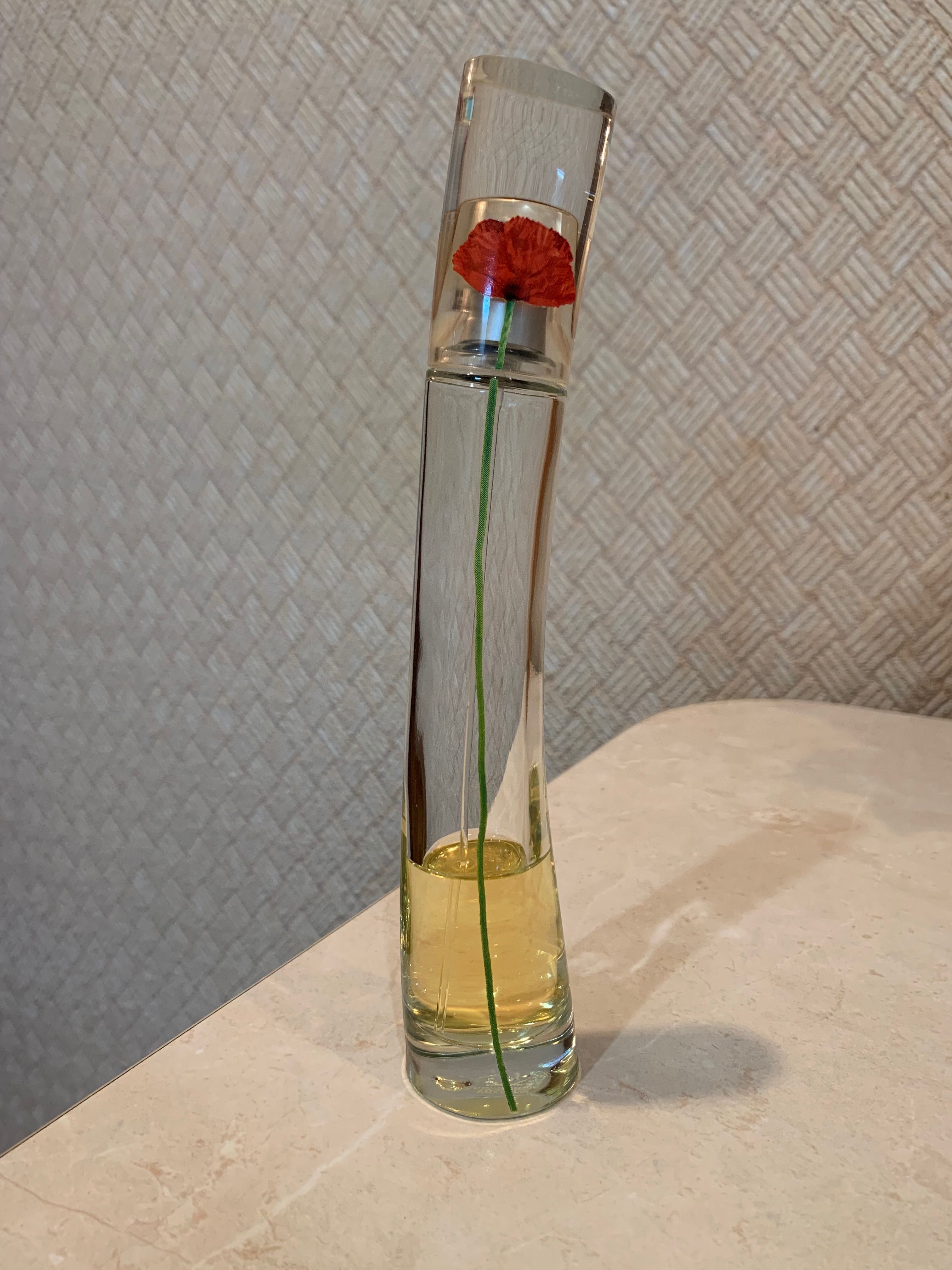 Парфюмированная вода Flower by Kenzo флакон 50 мл , остаток