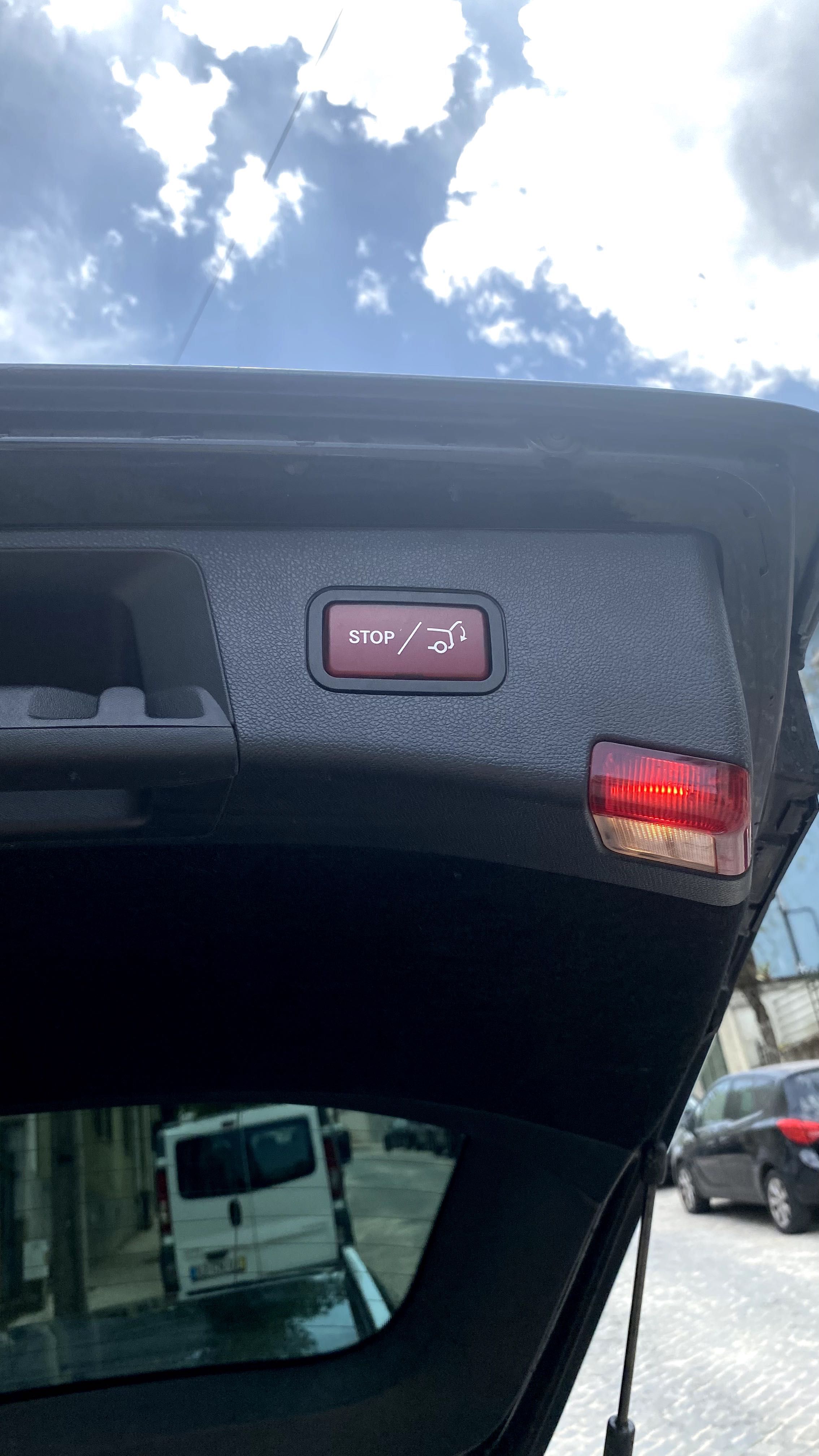 Mercedes-Benz E 250 CDi Avantgarde BE Auto. - 7L