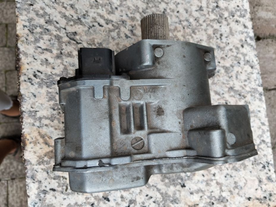 Silniczek ze sterownikiem do przekładni kierowniczej ford c max 2