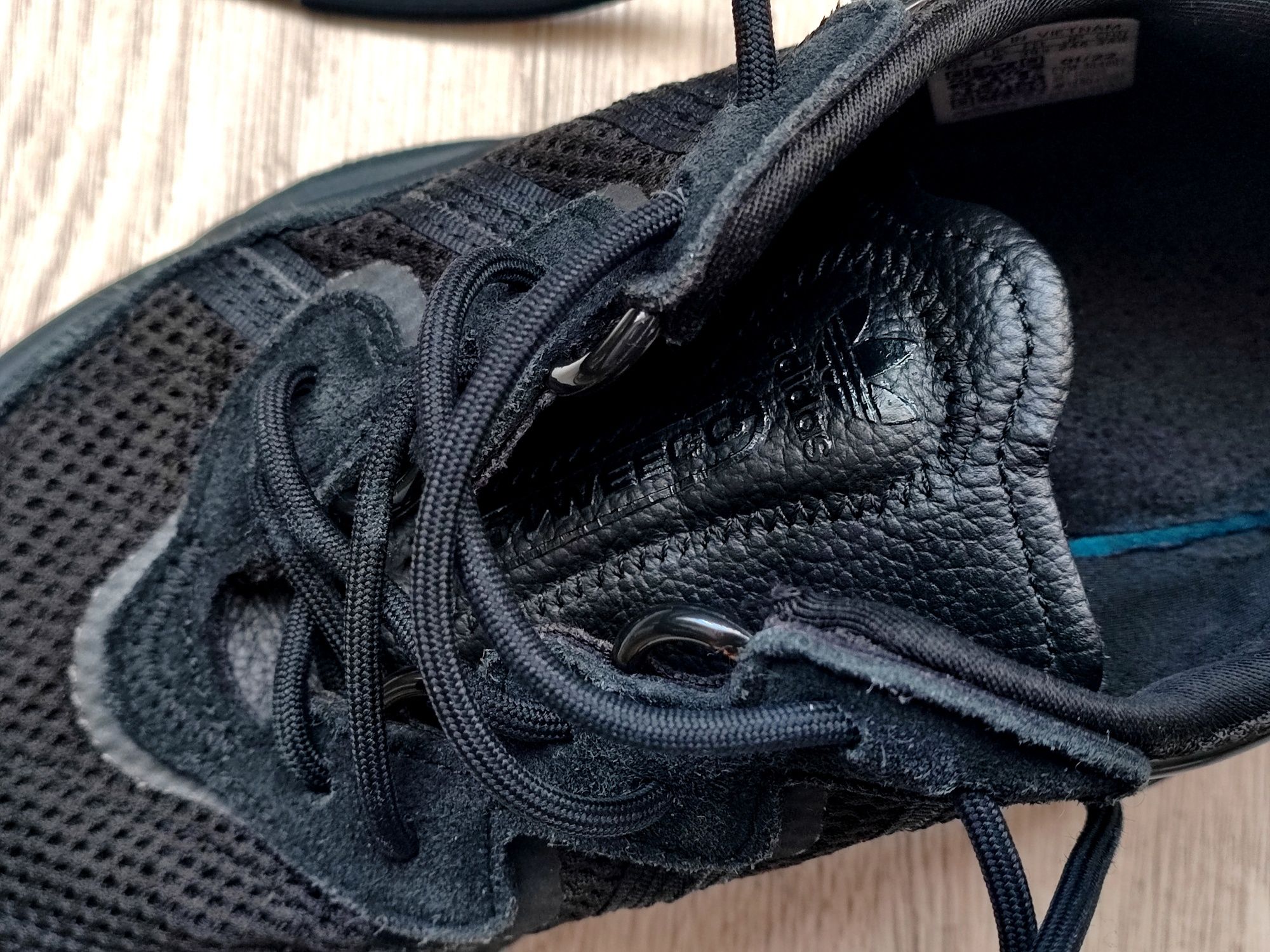Ozweego Adidas czarne