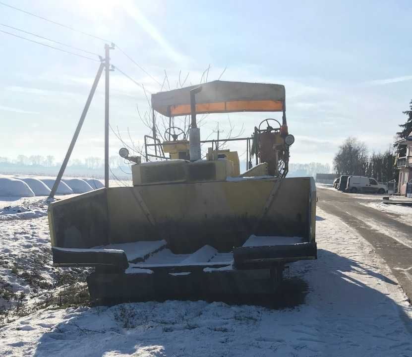 Асфальтоукладач Асфальтоукладчик Demag DF 110 P 1994