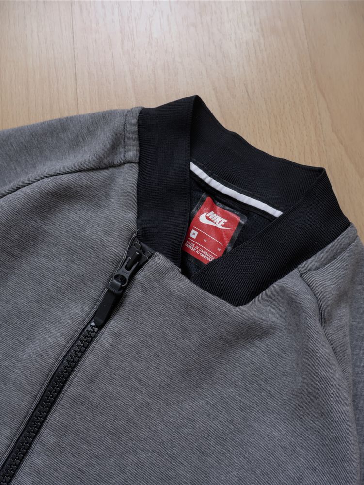 Світшот Nike Tech Fleece оригінал кофта худі найк