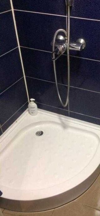 Продам гостинку с ремонтом