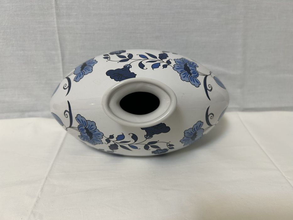 Керамічна ваза ручноі роботи