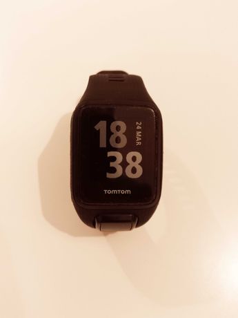 Relógio Tomtom Adventurer cardio + GPS + música