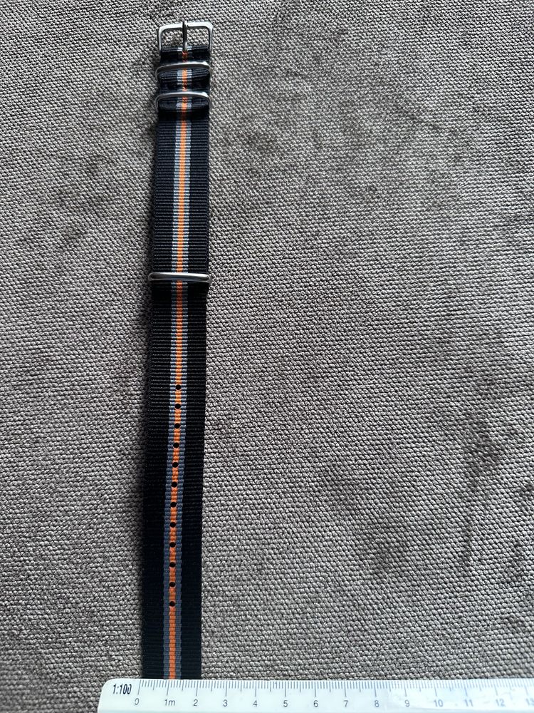 Pasek nato 20mm nowy czarno-szaro-pomarańczowy