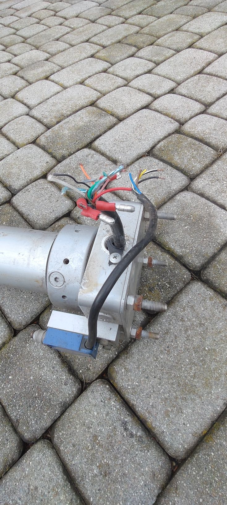 Maszt teleskopowy pneumatyczny 6m CLARK pt600-4-nc/mast
