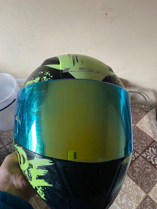 Шлем лс2 ff353 .