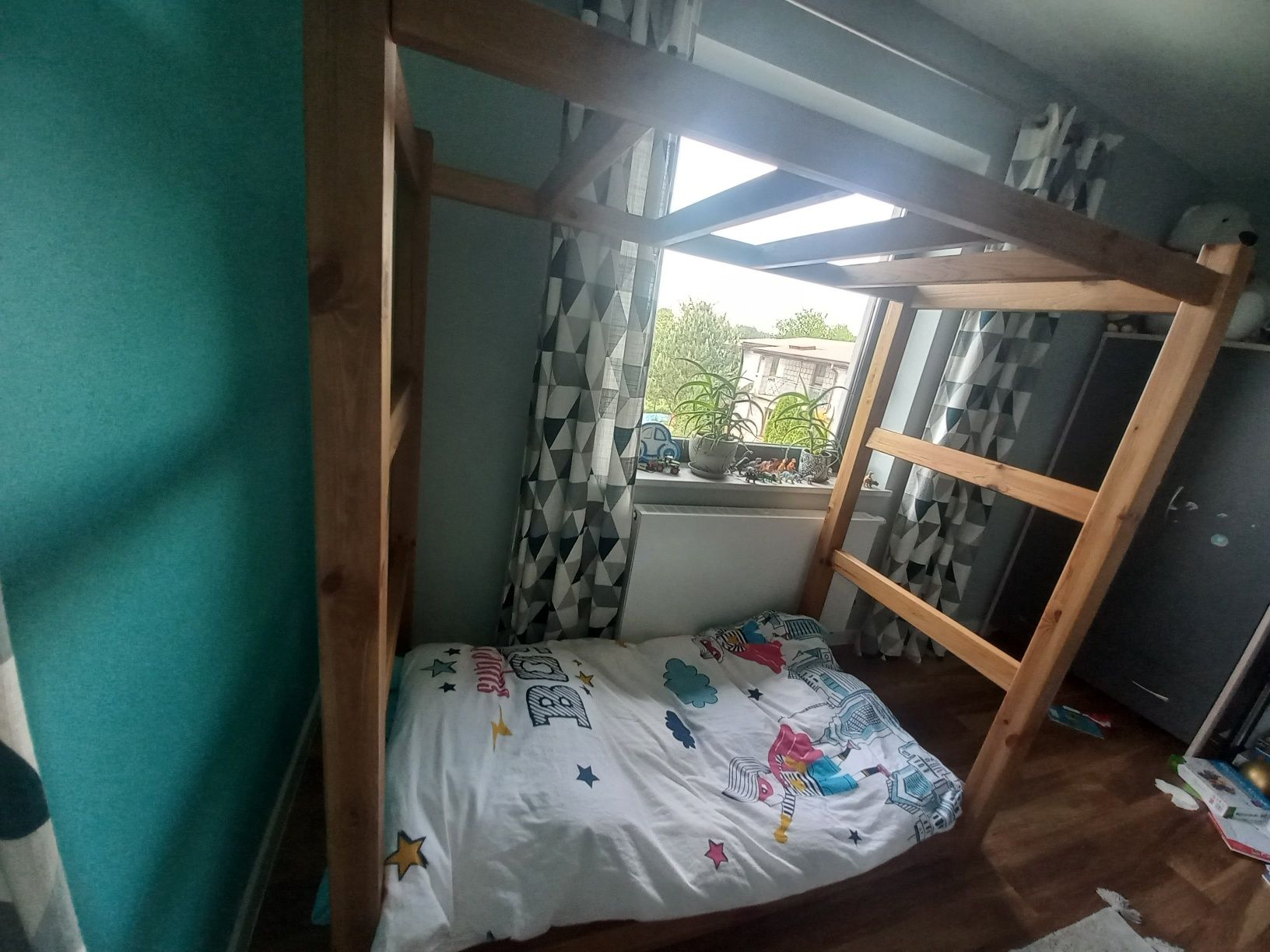 Drewniane łóżko dla dziecka 160/80 cm