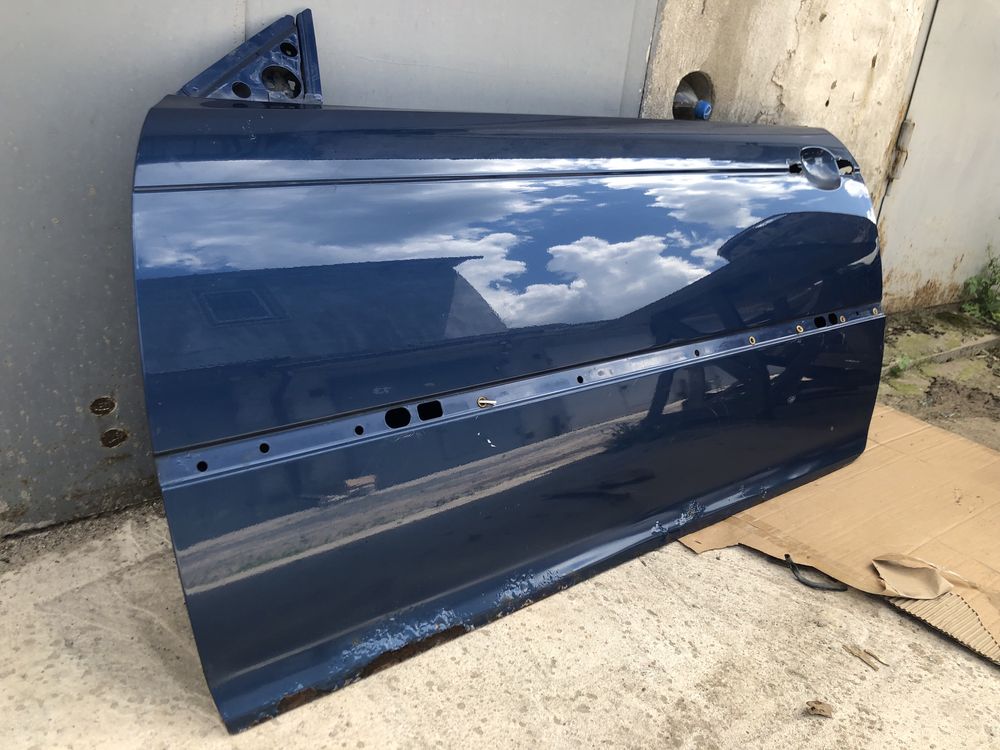 Водійська дверь BMW e46купе