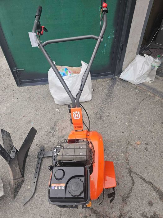 культиватор Husqvarna TF 120