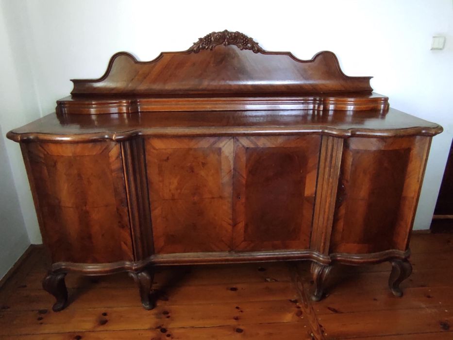 Kredens lata 30. Orzech