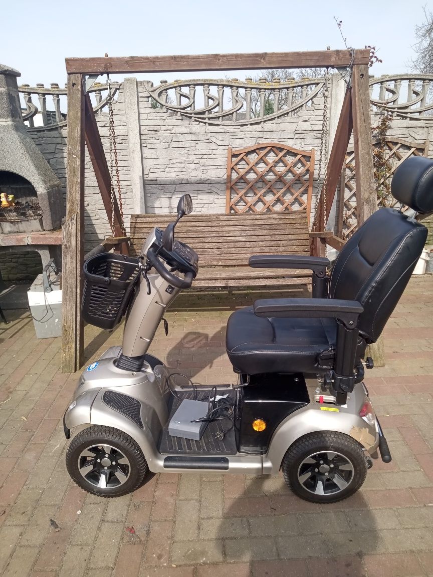 CARPO 4 elektryczny wózek inwalidzki czterokołowy 15 km/h Vermeirenn