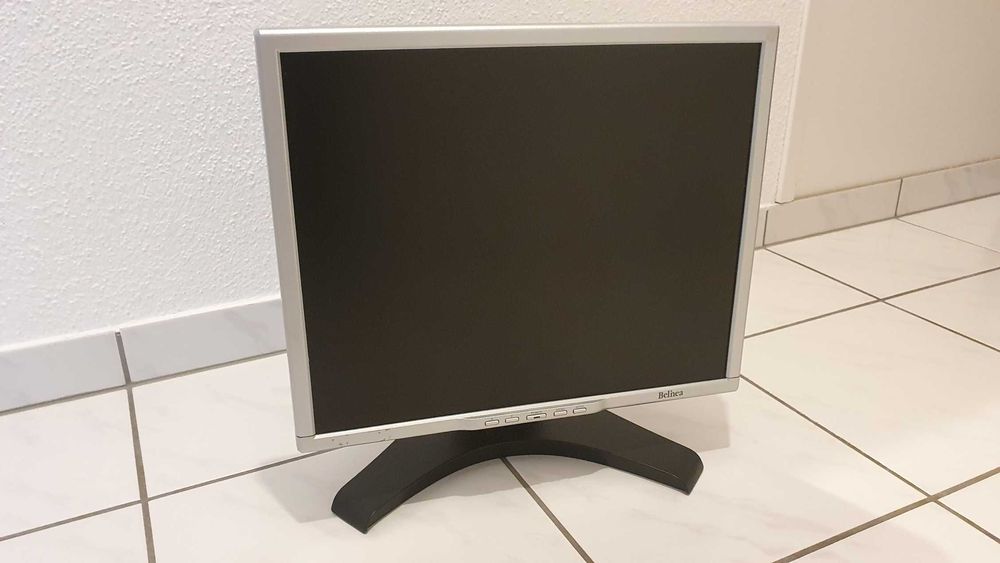 Monitor Belinea 17