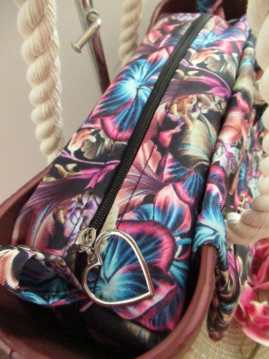 24h Organizer  Obag Mini +kieszeń zewnętrzna sztywna góra Suwak serce